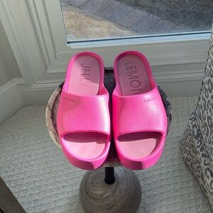 Bright pink Lemon Jelly slides size 40 (us 9)